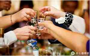 梦见别人喝多了酒是什么意思